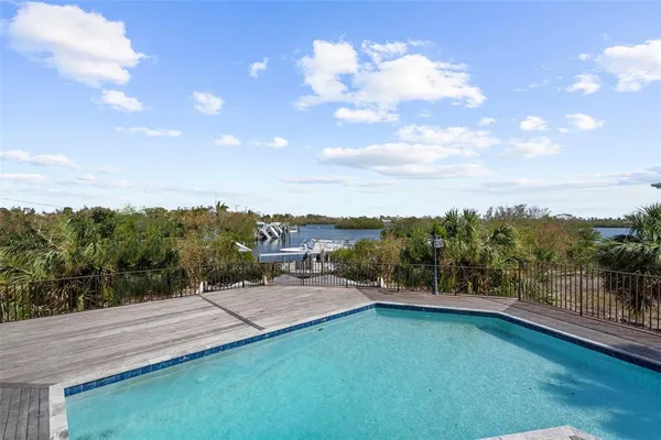 $2,150,000 | 4024 Casey Key Road, Nokomis, FL 34275