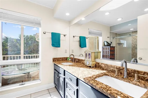 $2,150,000 | 4024 Casey Key Road, Nokomis, FL 34275