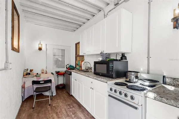 $2,150,000 | 4024 Casey Key Road, Nokomis, FL 34275