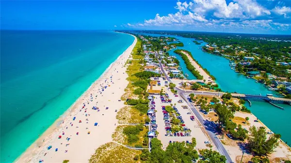 $2,150,000 | 4024 Casey Key Road, Nokomis, FL 34275