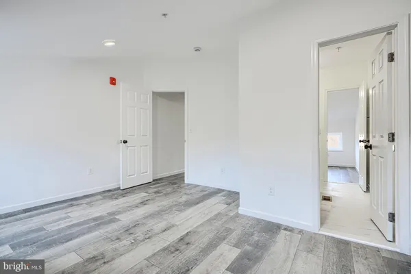 $1,750 | 7 South Carrollton Avenue, Baltimore, MD 21223