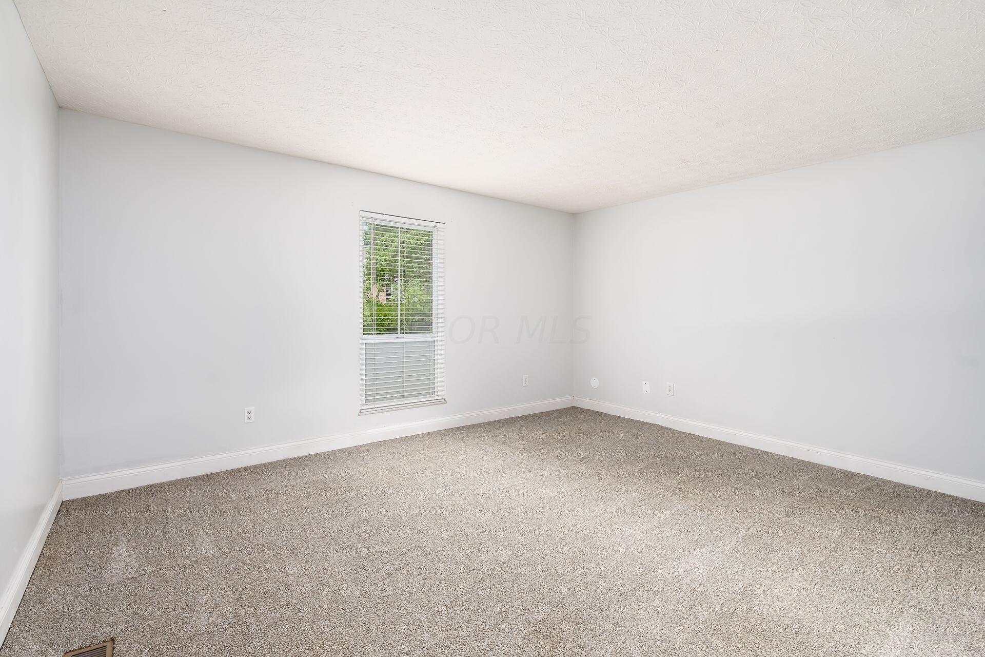 487 Old Coach Road, Unit D Westerville, OH 43081 - Photo 18 of 32 Bedroom #1