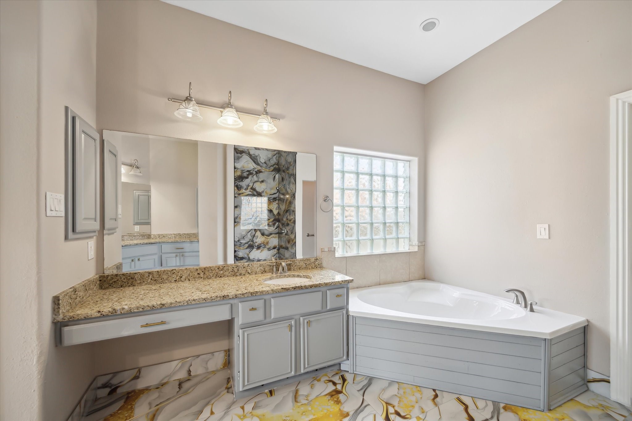 11127 Salento Court Richmond, TX 77406 - Photo 17 of 35