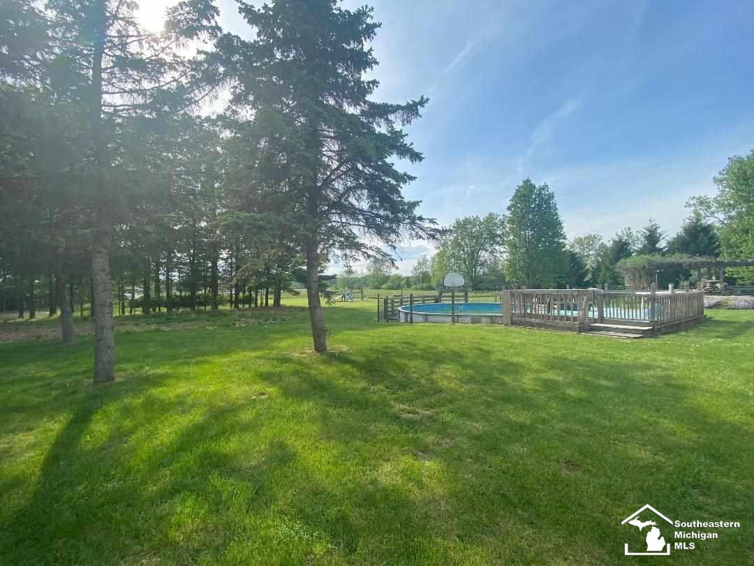 5730 Jackman Road Ida, MI 48140 - Photo 8 of 40