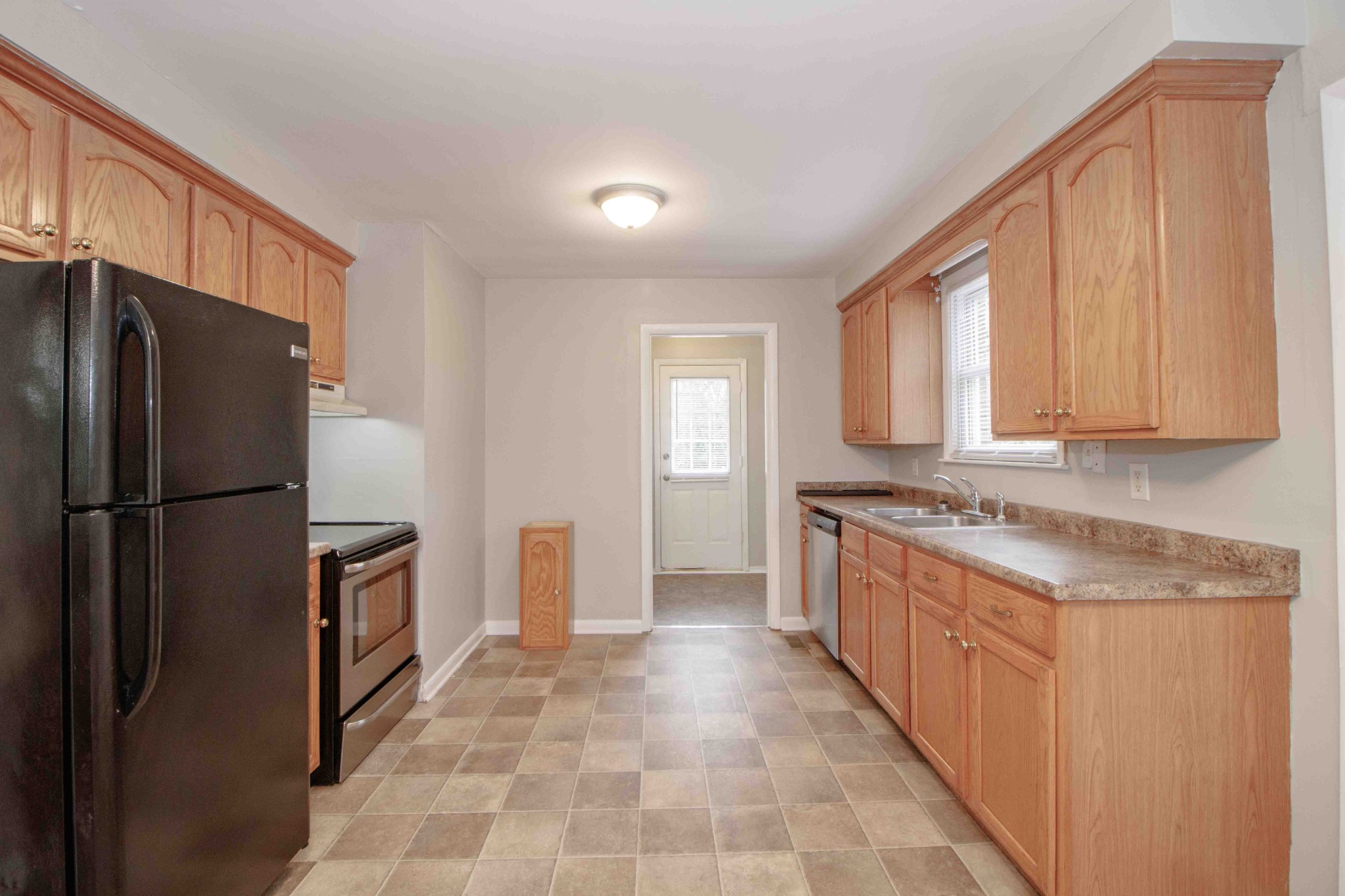 402 Britton Springs Road Clarksville, TN 37042 - Photo 9 of 27