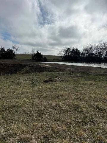 $1,220,000 | 2220 Louisiana Road, Ottawa, KS 66067