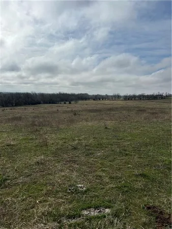 $1,220,000 | 2220 Louisiana Road, Ottawa, KS 66067