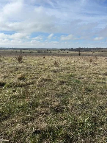 $1,220,000 | 2220 Louisiana Road, Ottawa, KS 66067