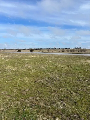 $1,220,000 | 2220 Louisiana Road, Ottawa, KS 66067