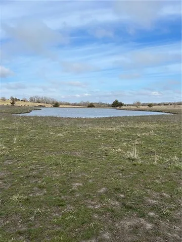 $1,220,000 | 2220 Louisiana Road, Ottawa, KS 66067