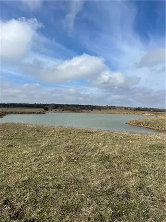 $1,220,000 | 2220 Louisiana Road, Ottawa, KS 66067
