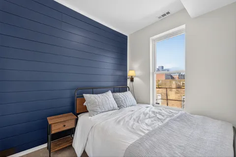 $249,950 | 1324 West Huron Street, Unit 4R, Chicago, IL 60642