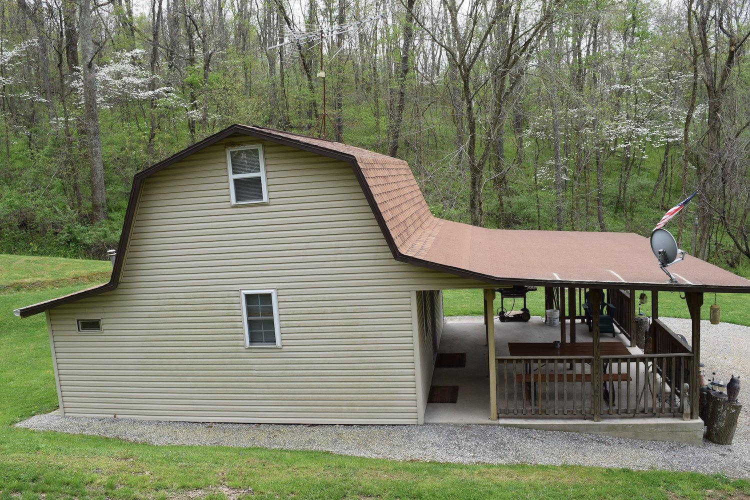 66956 Waymor Road Quaker City, OH 43773 - Photo 2 of 33