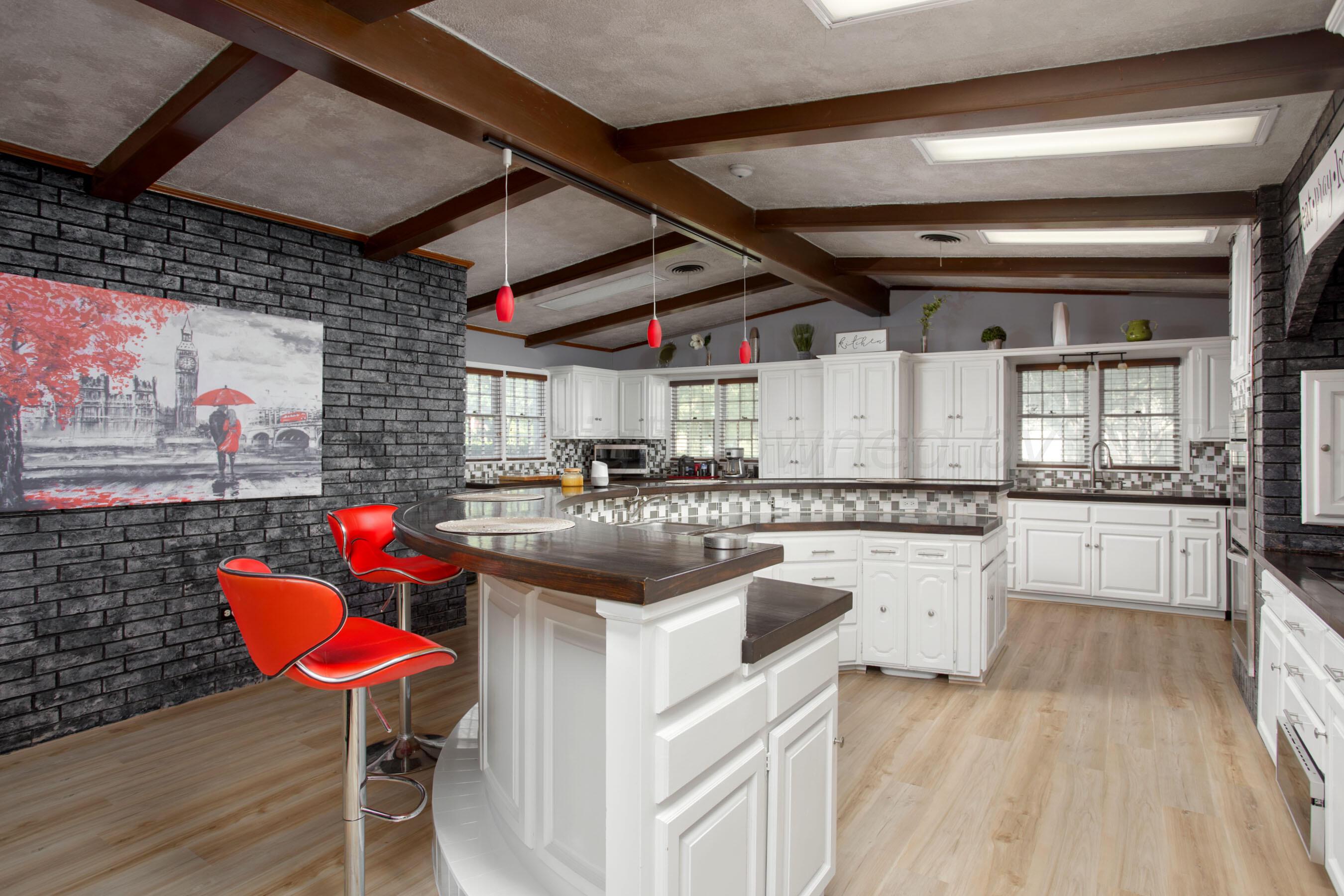 3802 Puckett Drive Amarillo, TX 79109 - Photo 12 of 38 Kitchen