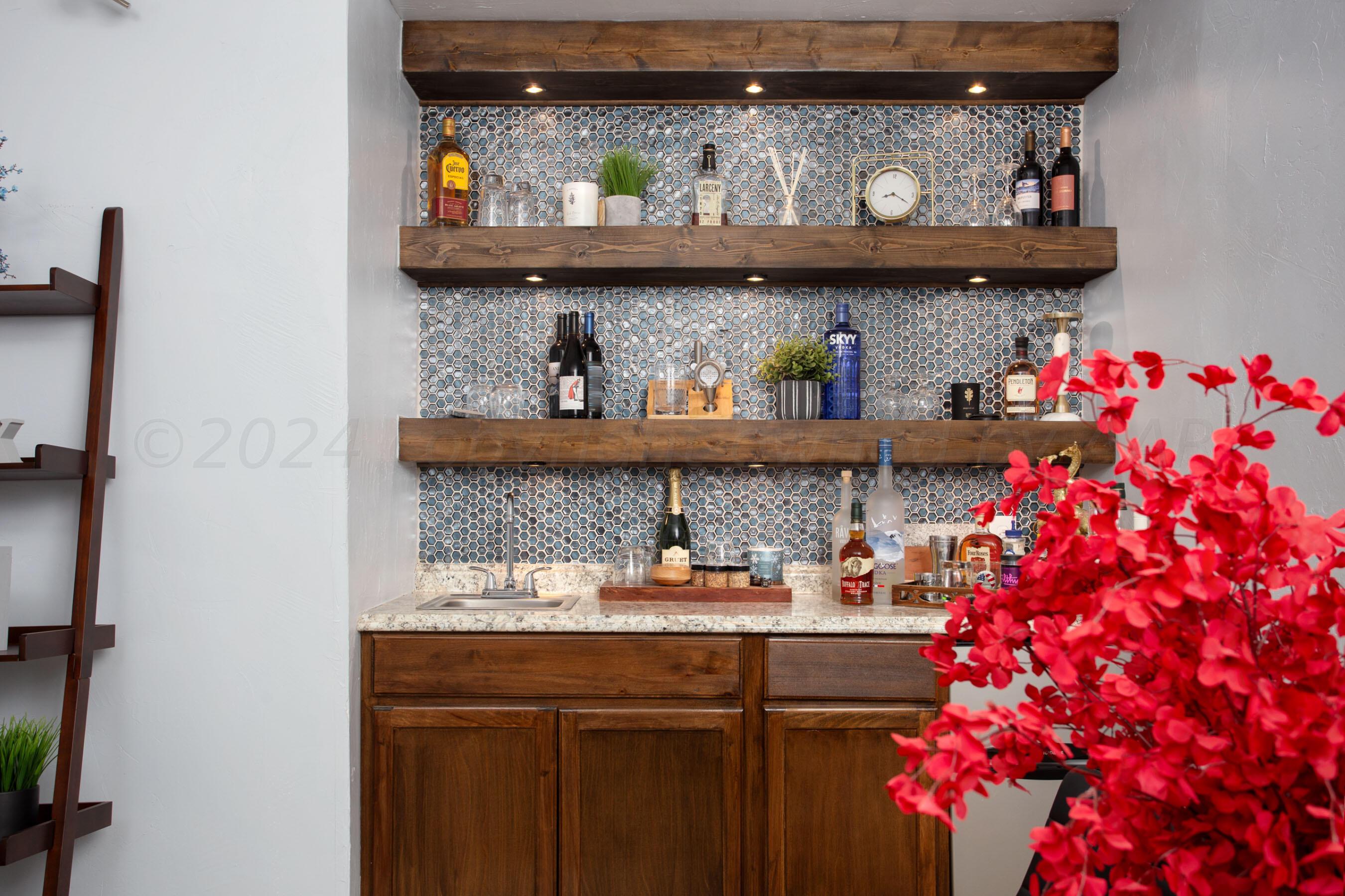 3802 Puckett Drive Amarillo, TX 79109 - Photo 29 of 38 Wet Bar