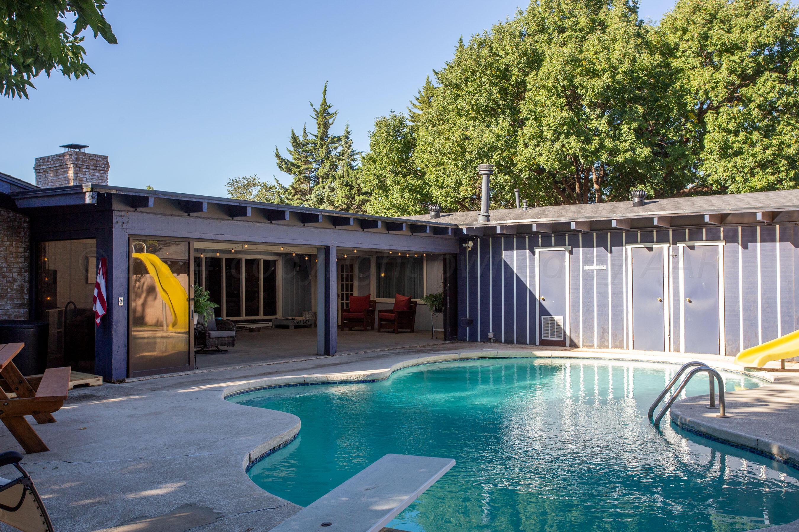 3802 Puckett Drive Amarillo, TX 79109 - Photo 36 of 38 Backyard/Covered Patio