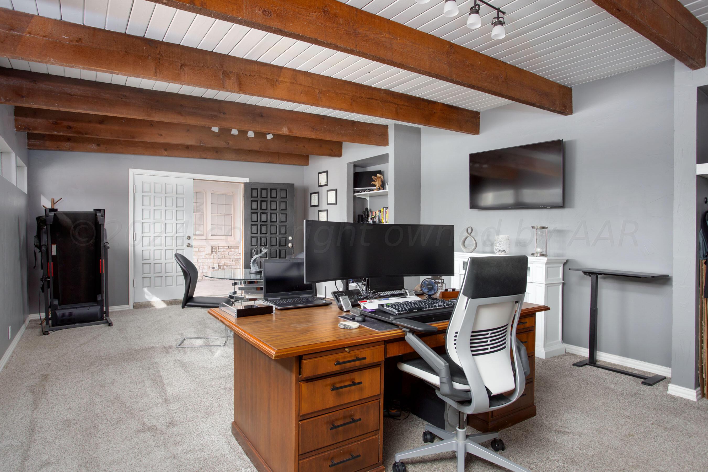 3802 Puckett Drive Amarillo, TX 79109 - Photo 6 of 38 Office