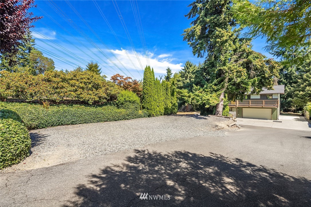 22913 Brier Road Brier, WA 98036 - Photo 31 of 38