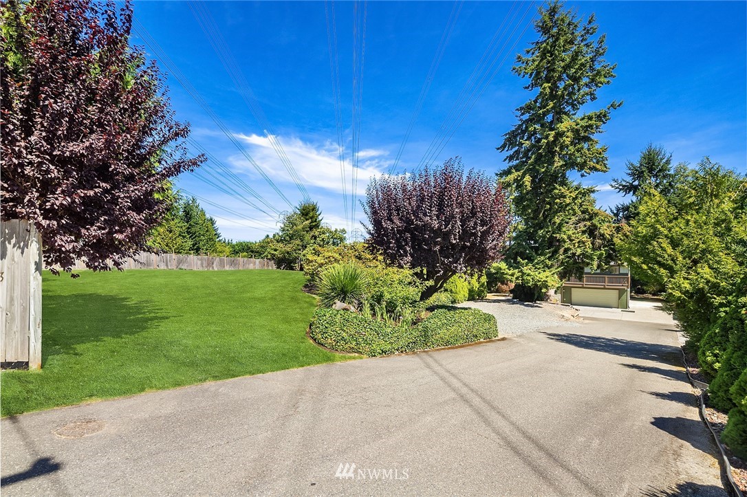 22913 Brier Road Brier, WA 98036 - Photo 33 of 38