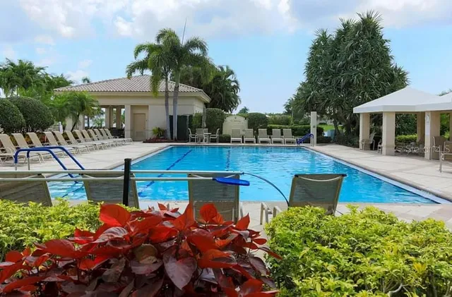 $1,047,000 | 6900 Molakai Circle, Boynton Beach, FL 33437