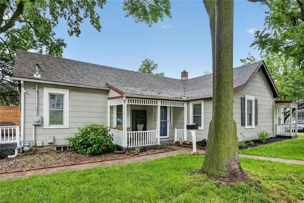 $210,000 | 400 South Missouri Street, Liberty, MO 64068