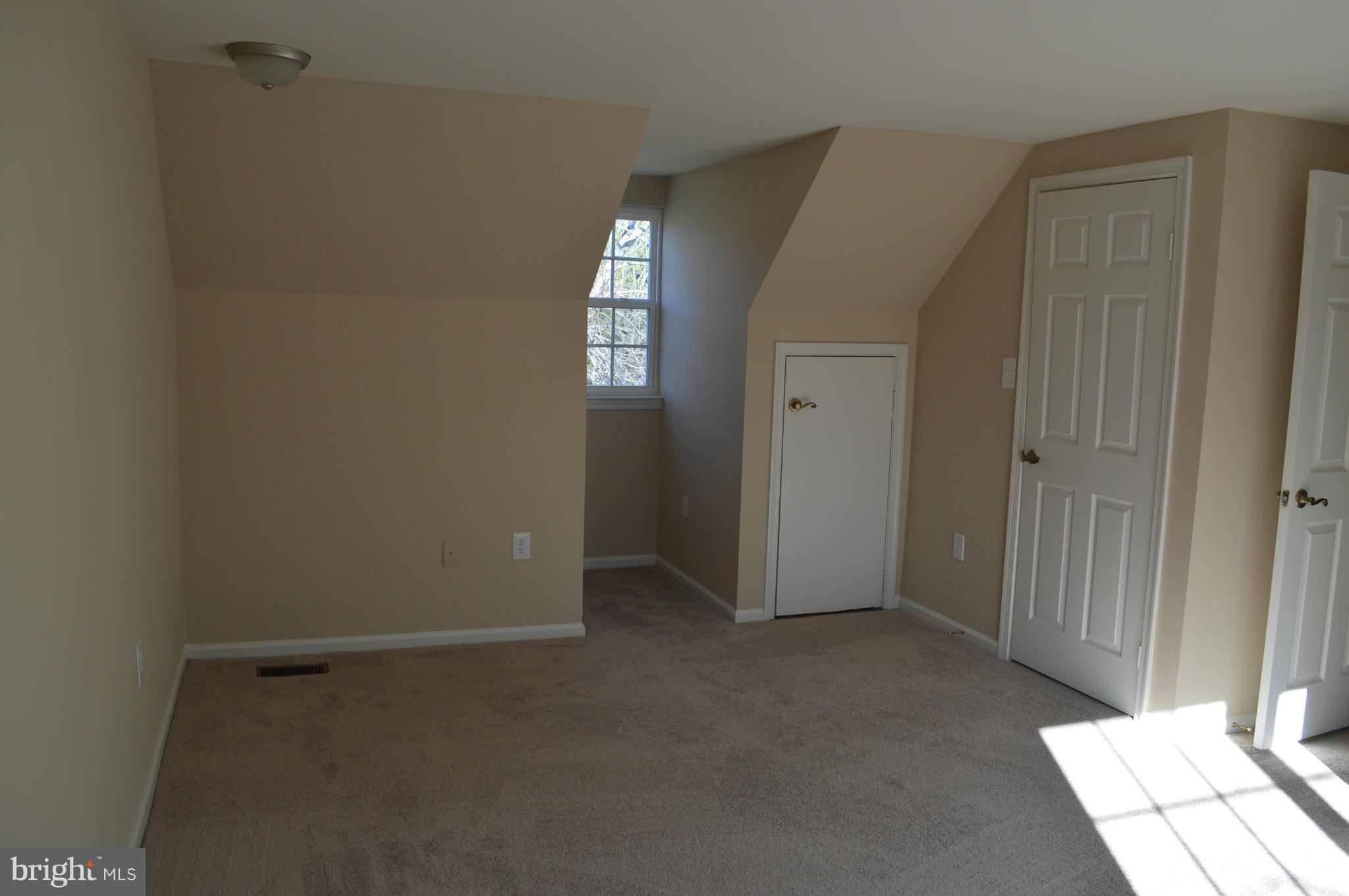 13726 Palm Road Woodbridge, VA 22193 - Photo 18 of 22 Bedroom
