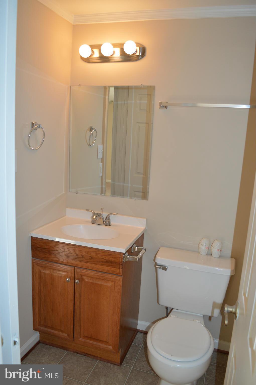 13726 Palm Road Woodbridge, VA 22193 - Photo 22 of 22 Bath