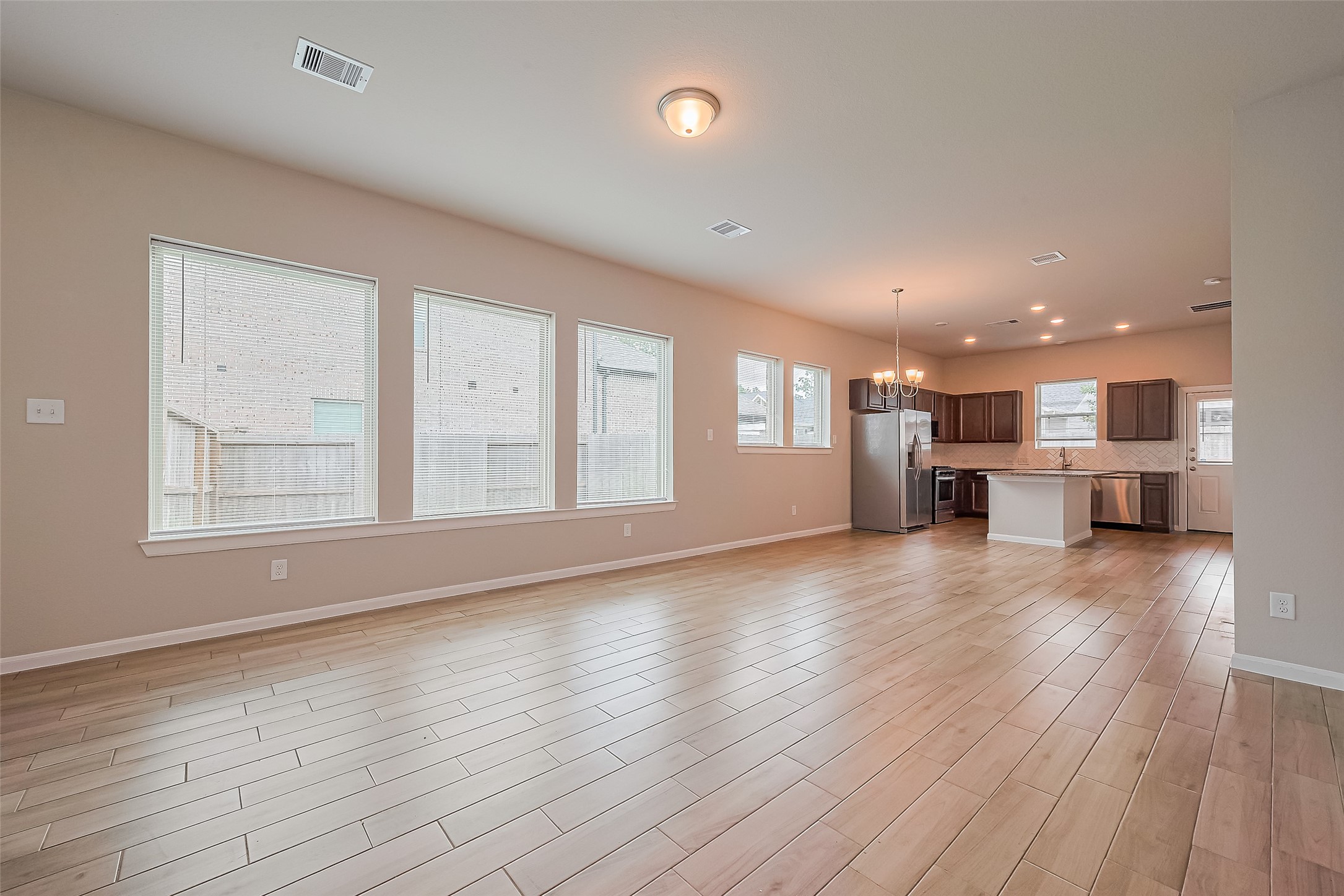 21590 Jordan Pond Ridge Porter, TX 77365 - Photo 7 of 33