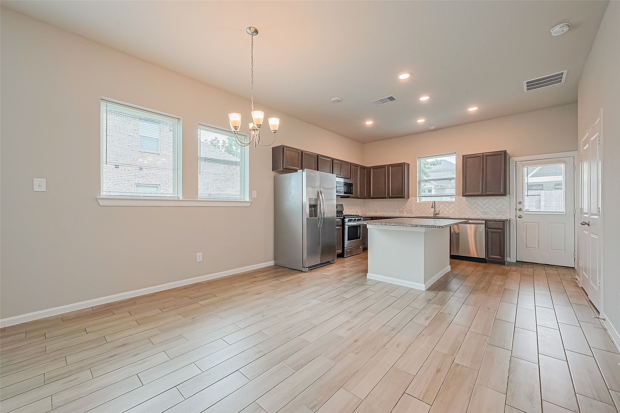 21590 Jordan Pond Ridge Porter, TX 77365 - Photo 9 of 33