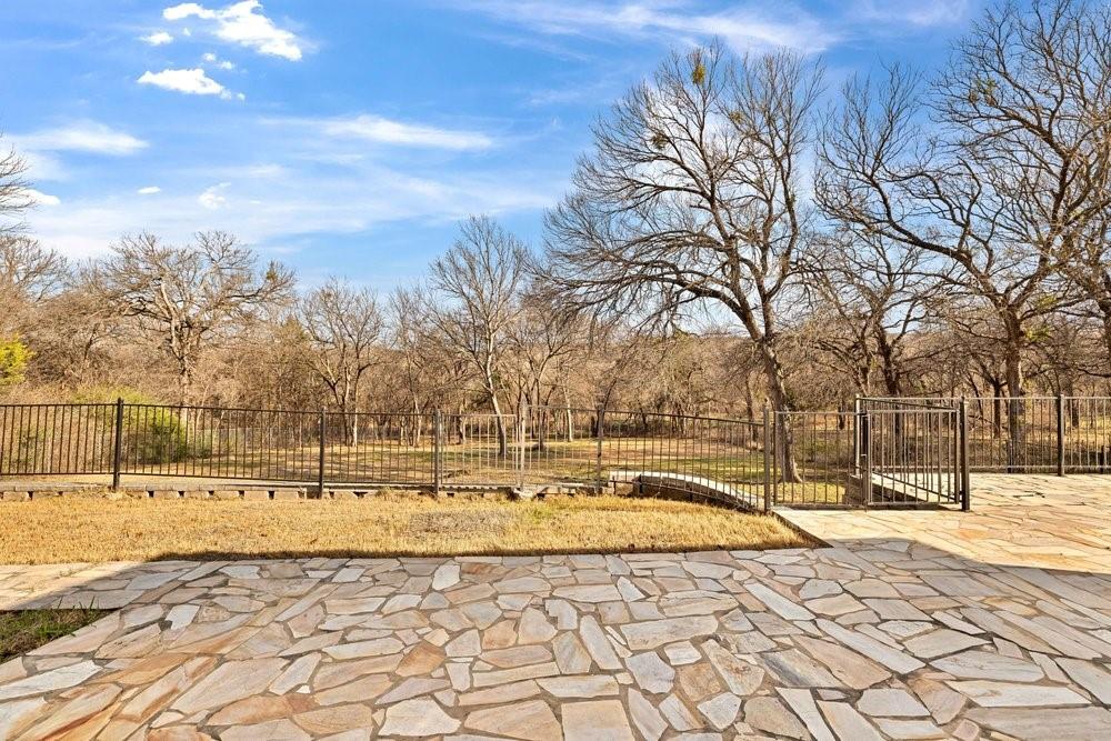 324 Rolling Oaks Ridge Cedar Hill, TX 75104 - Photo 34 of 39