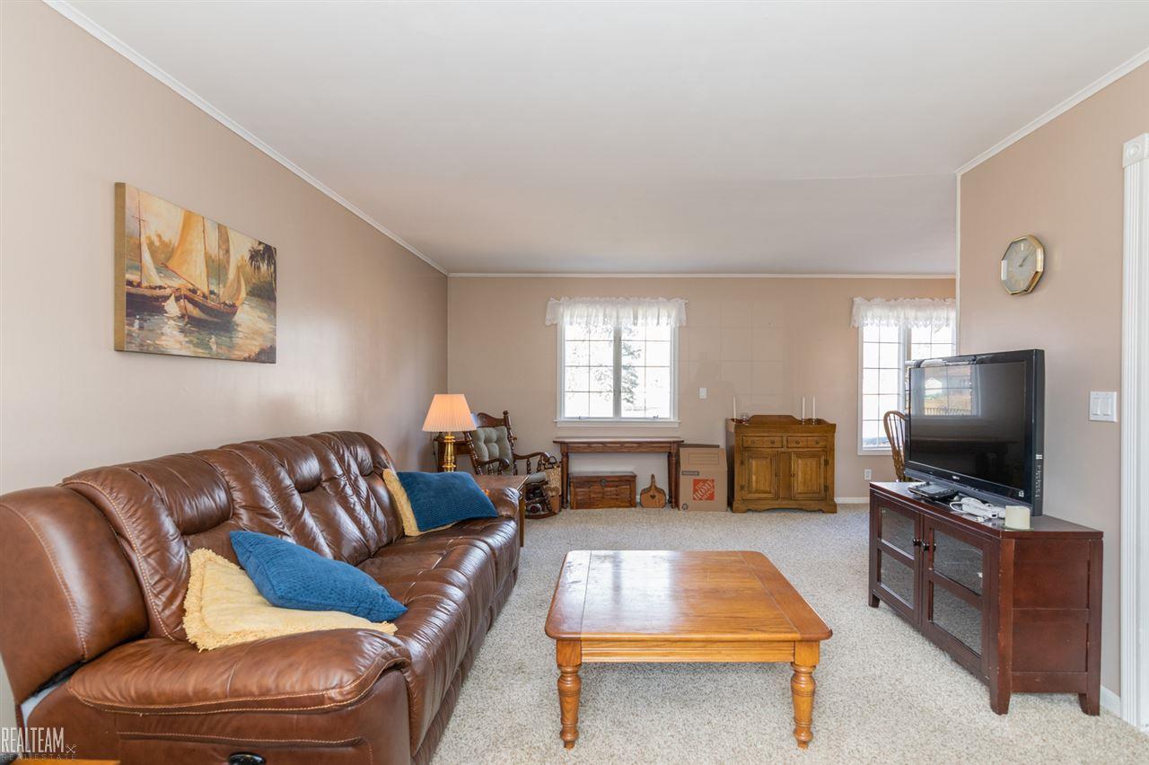 11127 Erdmann Road Sterling Heights, MI 48314 - Photo 4 of 44 31374626-3.JPG
