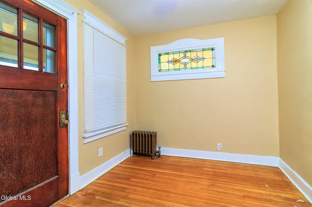 $2,300 | 1369 Santa Fe Street, Schenectady, NY 12303