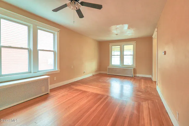 $2,300 | 1369 Santa Fe Street, Schenectady, NY 12303