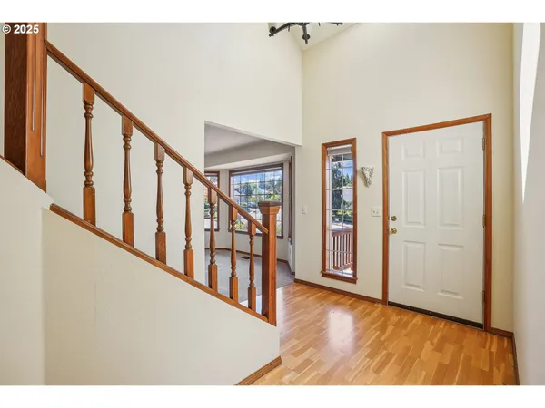 $599,000 | 704 Southeast Greenway Drive, Gresham, OR 97080