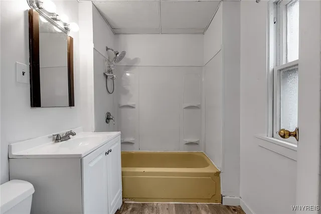 $169,900 | 62 Pine Ridge Road, Cheektowaga, NY 14211