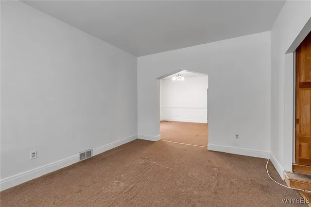 $169,900 | 62 Pine Ridge Road, Cheektowaga, NY 14211