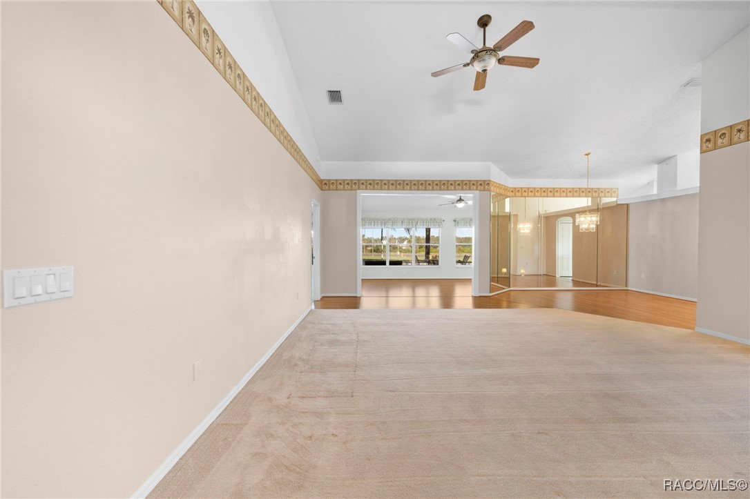 11231 Sun Tree Road Hudson, FL 34667 - Photo 6 of 55 Gallery Image 6