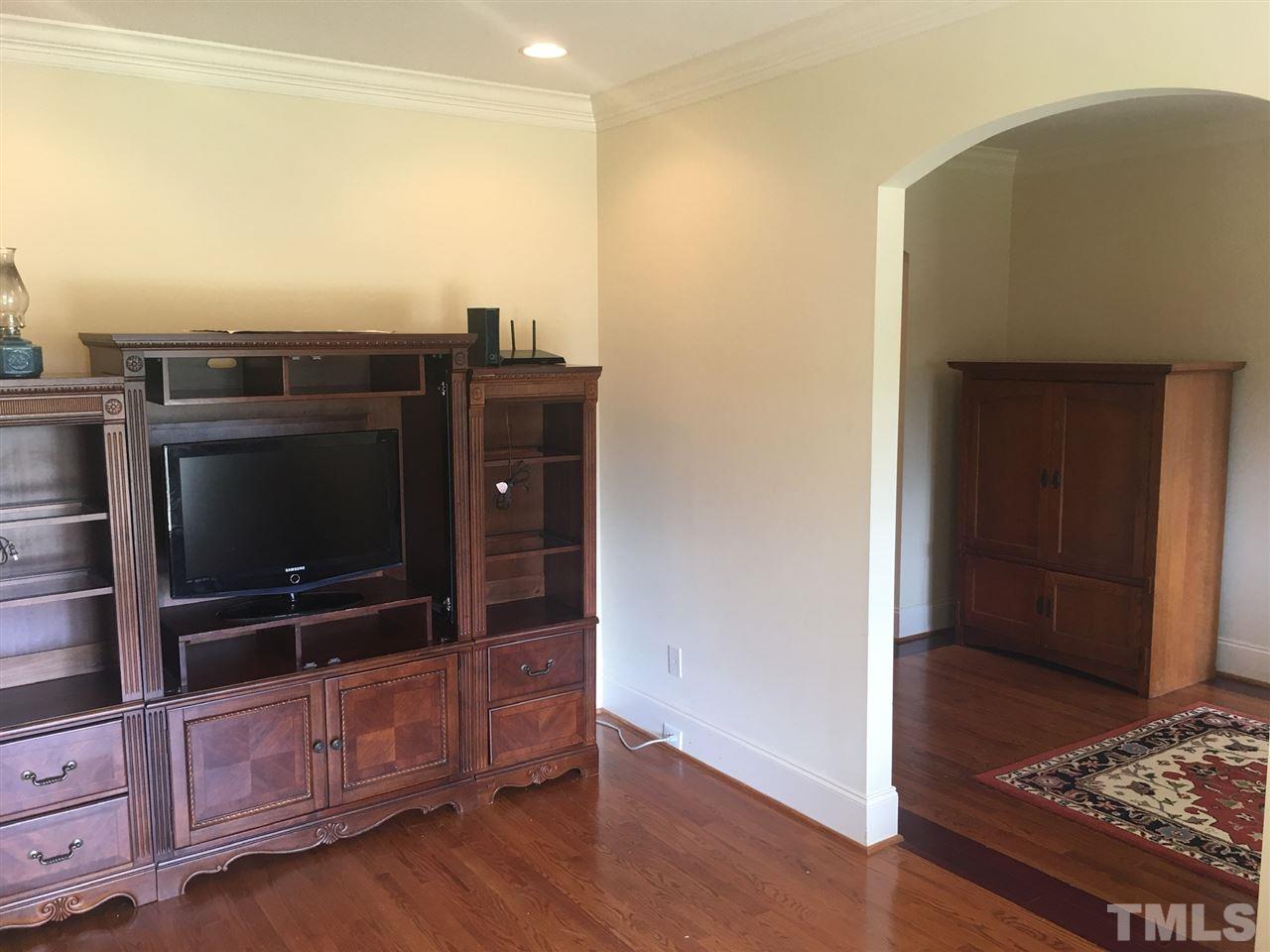4936 Watkins Road Raleigh, NC 27616 - Photo 12 of 30