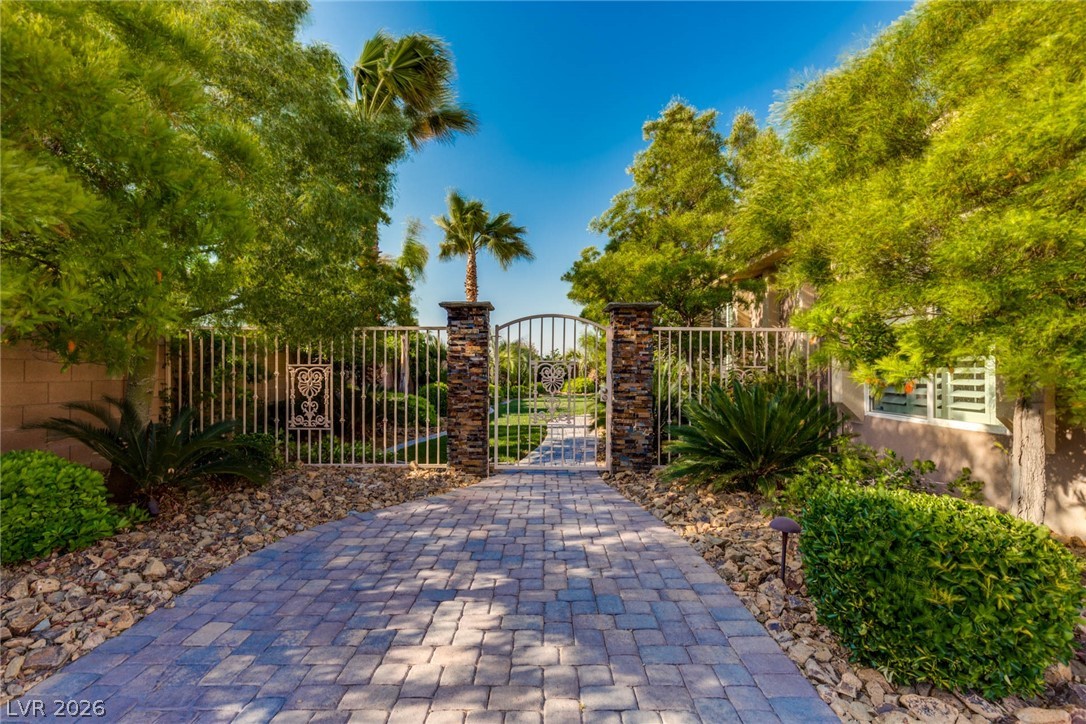5876 South Lindell Road Las Vegas, NV 89118 - Photo 31 of 43