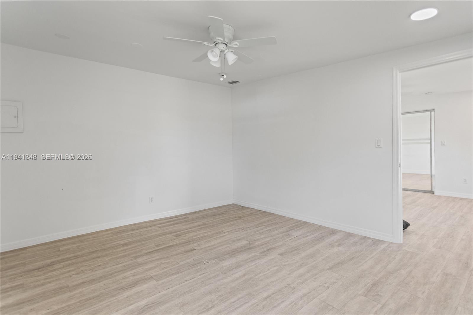 3253 Pierce Street Hollywood, FL 33021 - Photo 34 of 53 wooden floor in a room
