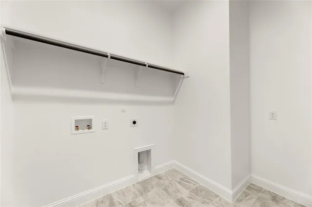 $639,267 | 3907 Lochwood Drive, Rowlett, TX 75088