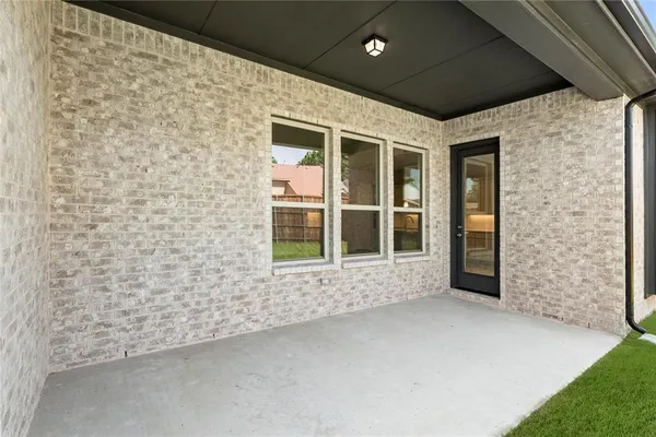 $639,267 | 3907 Lochwood Drive, Rowlett, TX 75088
