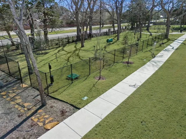 $639,267 | 3907 Lochwood Drive, Rowlett, TX 75088