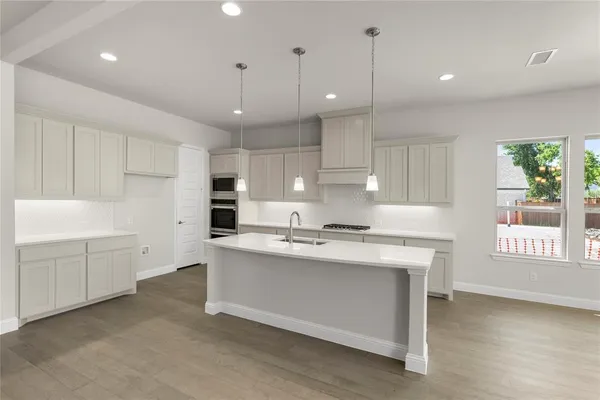 $639,267 | 3907 Lochwood Drive, Rowlett, TX 75088