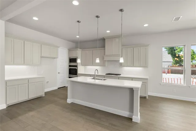 $639,267 | 3907 Lochwood Drive, Rowlett, TX 75088