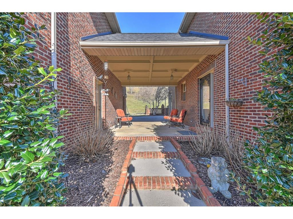 380 Mitchell Road Kingsport, TN 37663 - Photo 34 of 36 Photo 34