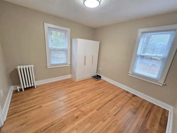 $224,900 | 21671 Sunnyview Street, Clinton Township, MI 48035