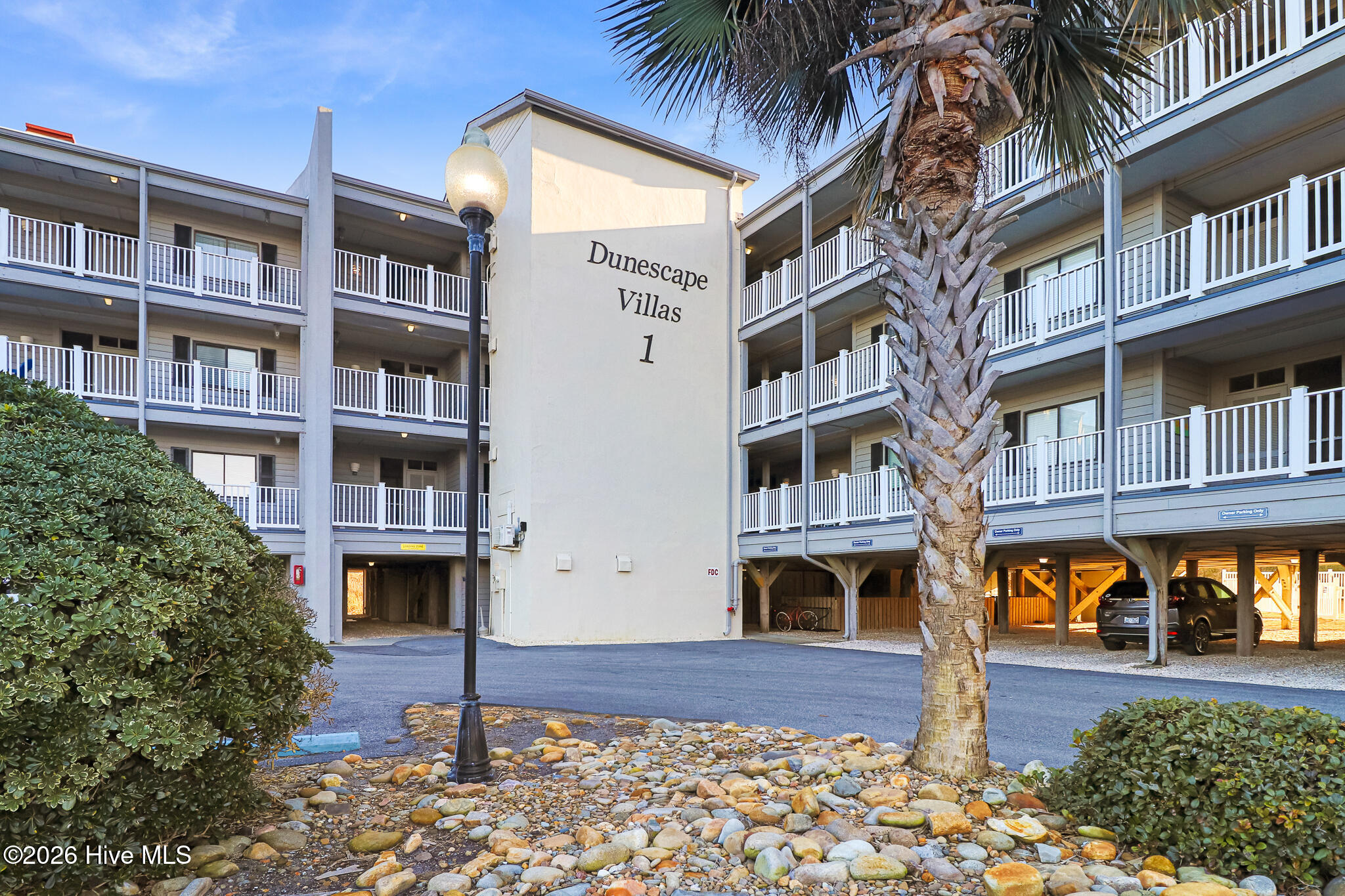 2111 West Fort Macon Road, Unit 211 DUNESCAPE Atlantic Beach, NC 28512 - Photo 10 of 39 Dunescape Bldg 1