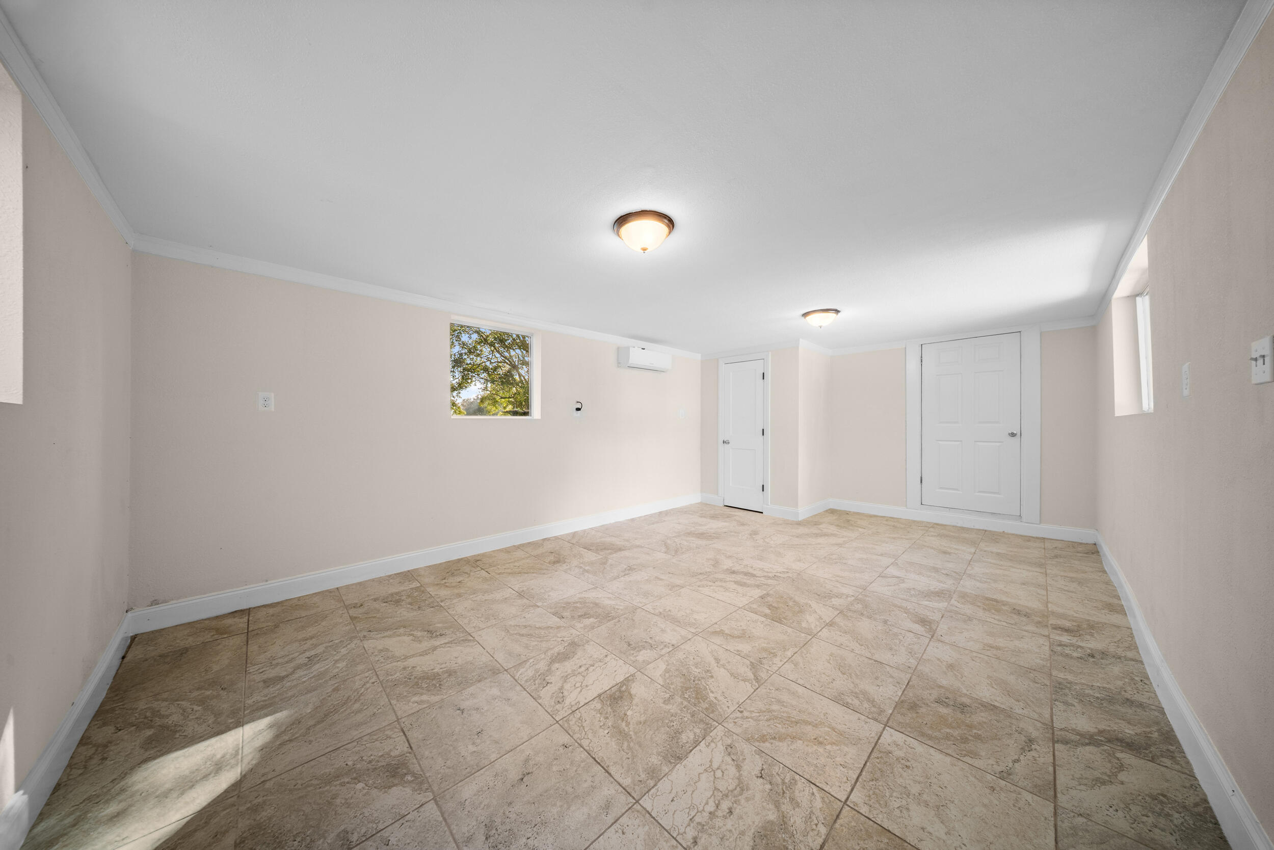 250 Northwest 98th Street Okeechobee, FL 34972 - Photo 27 of 39 Studio Appartment