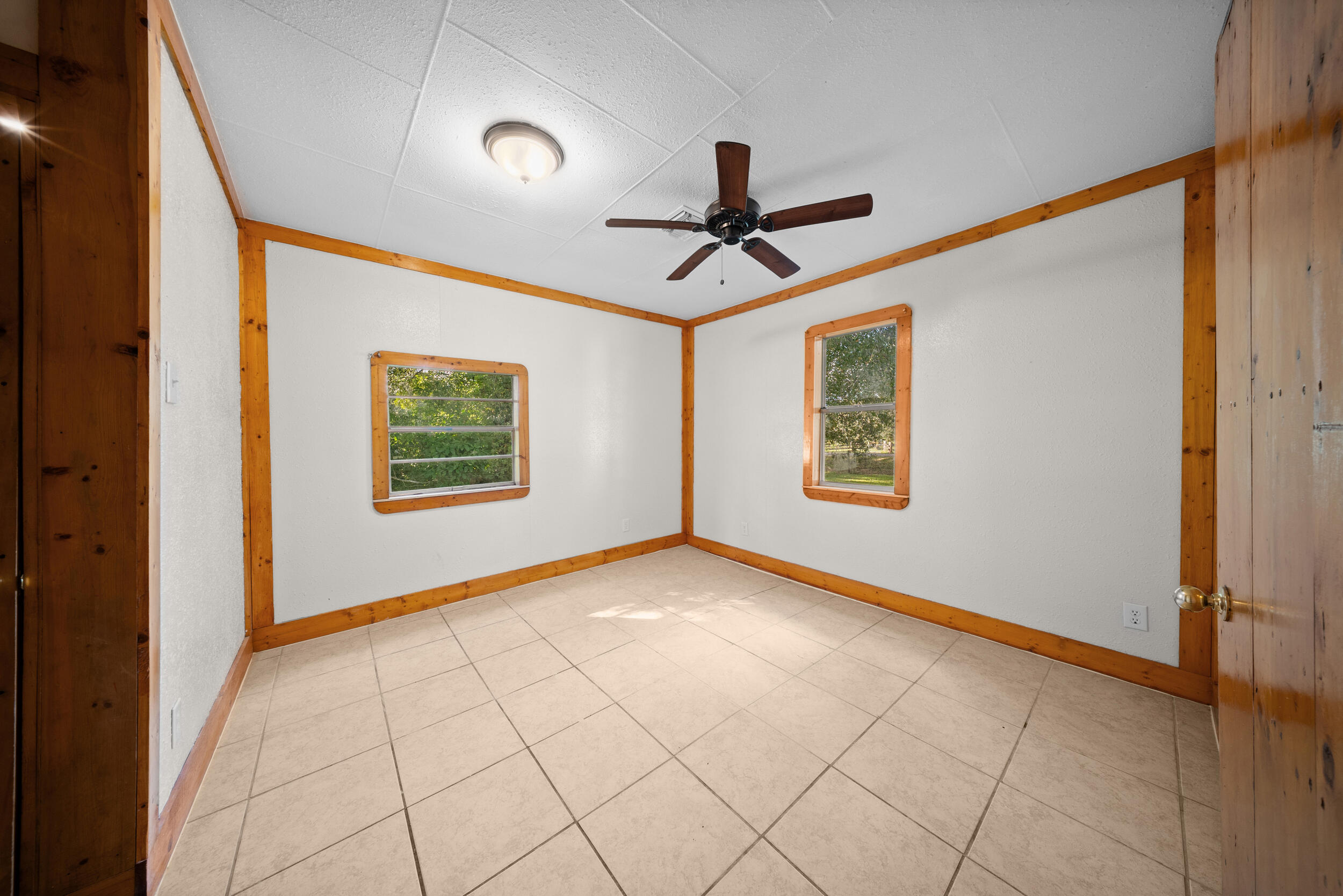 250 Northwest 98th Street Okeechobee, FL 34972 - Photo 7 of 39 Main House Master